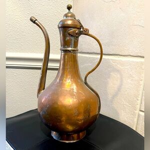 Large antique/ vintage Turkish copper wine jug w lid